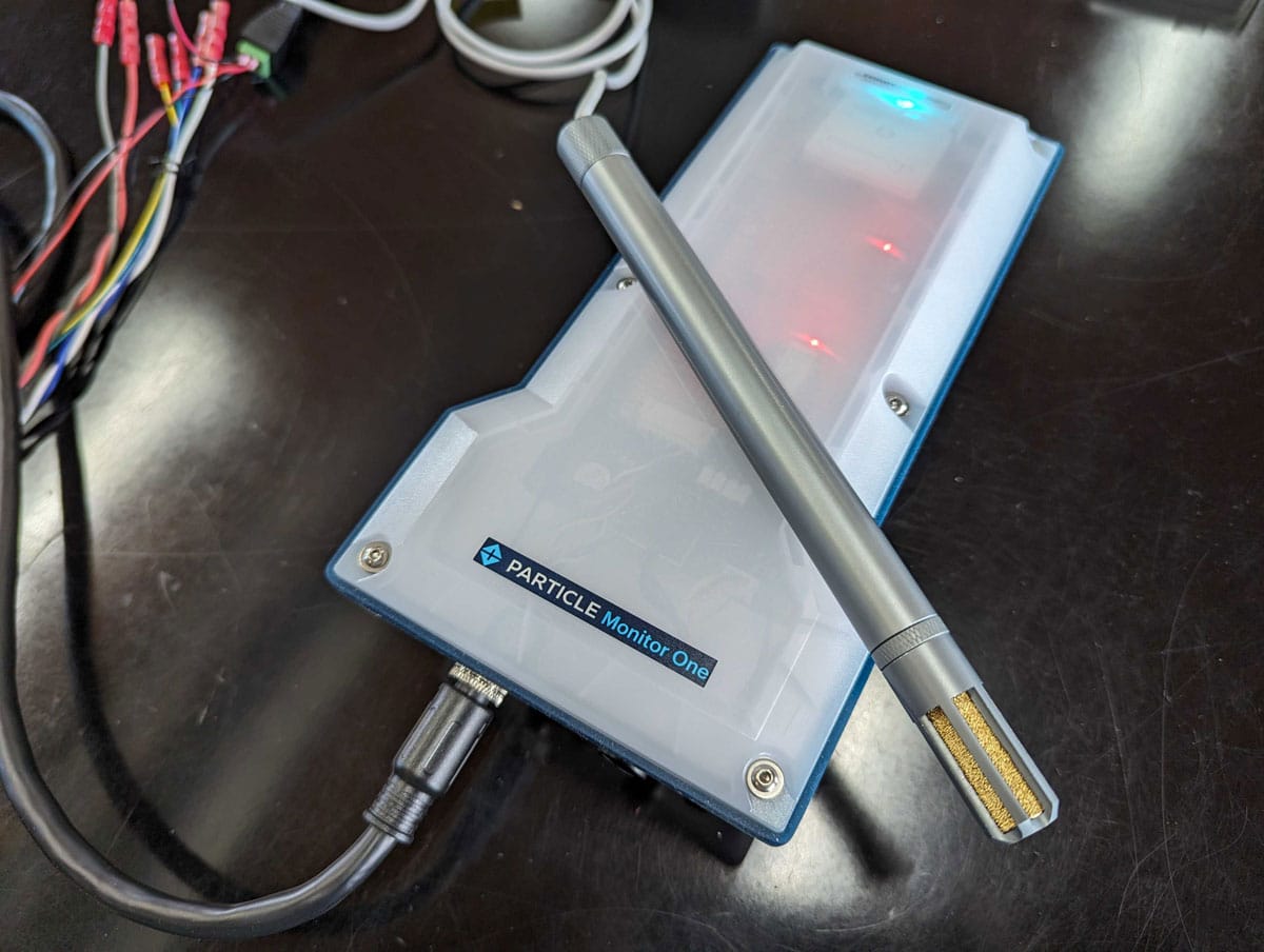 particle-monitor-one-temperature-humidity-sensor