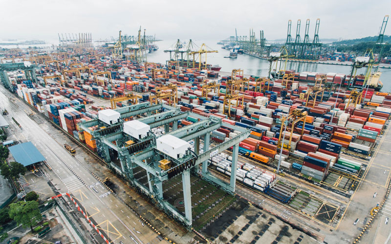 shipping-yard-logistics-crates